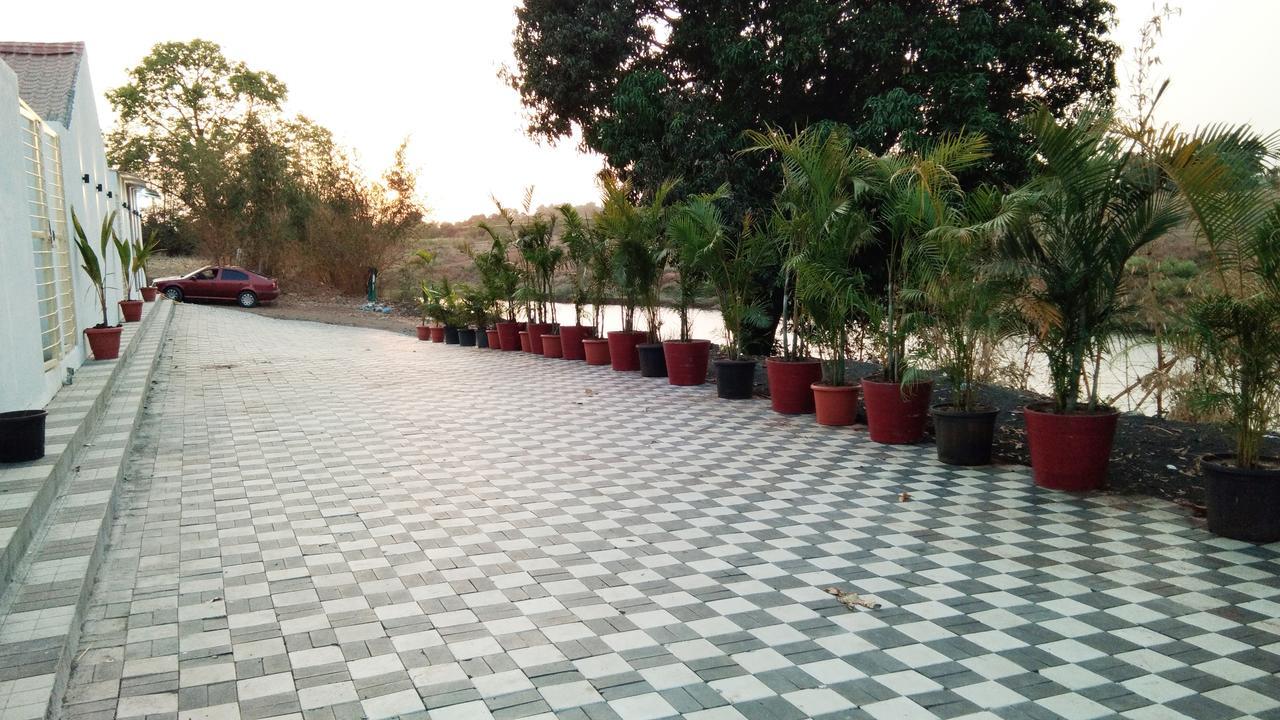 ناسيك Samudra Resort المظهر الخارجي الصورة